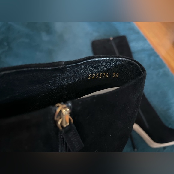 New Gucci black knee high suede high heeled boots 38 designer zip fall 7.5 8 NWB - Picture 4 of 5
